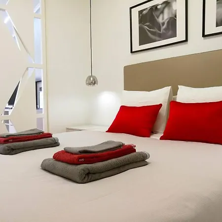 Beautiful & Unique Alfama Flat Apartament