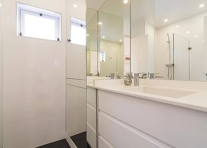 아파트 Beautiful & Unique Alfama Flat 리스본