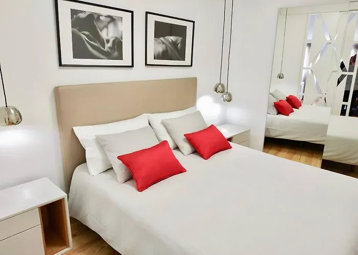 Beautiful & Unique Alfama Flat 아파트 *